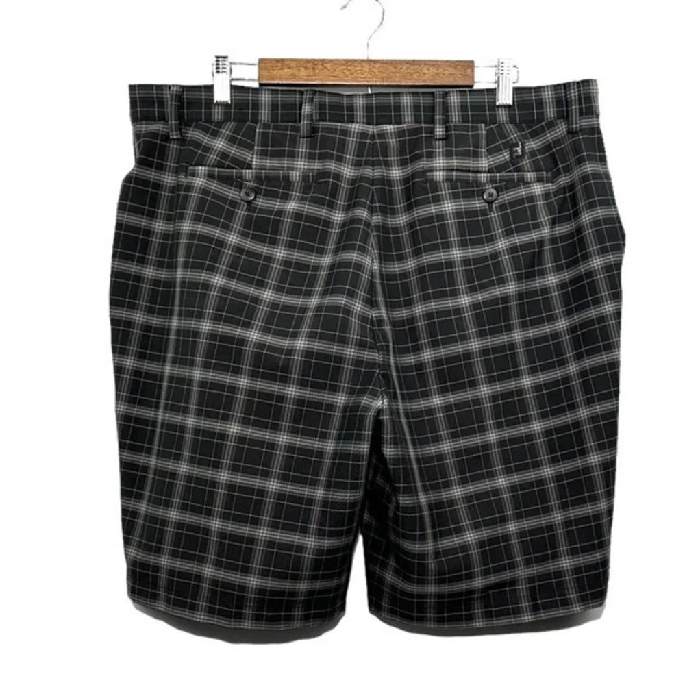 FootJoy FJ Gray Black Plaid Flat Front Polyester Spandex Golf Shorts Size 38‎